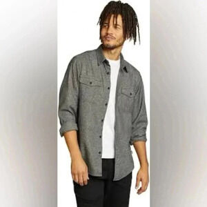 Mountain Ridge Men’s XL Gray Flannel Button-Up Shirt – Classic Casual Style